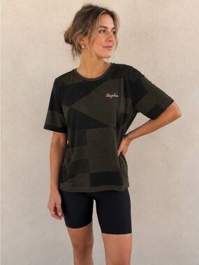 Rapha sz L Olive and Black Patterned women’s Tee great pre owned condition
